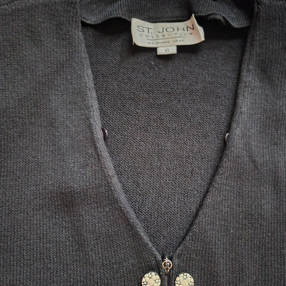 ST. JOHN knit blazer - Picture 3 of 7